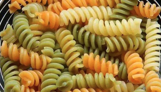 家庭用・レストラン用 パスタメーカーの加工機械ライン