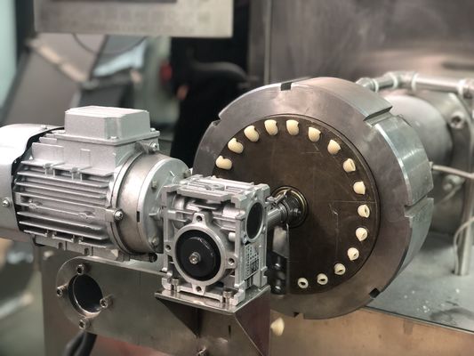 自動マカロニ製作機 完全自動で長寿命